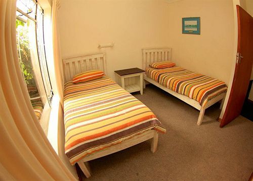 Jeffreys Bay Backpackers Hostel Buitenkant foto