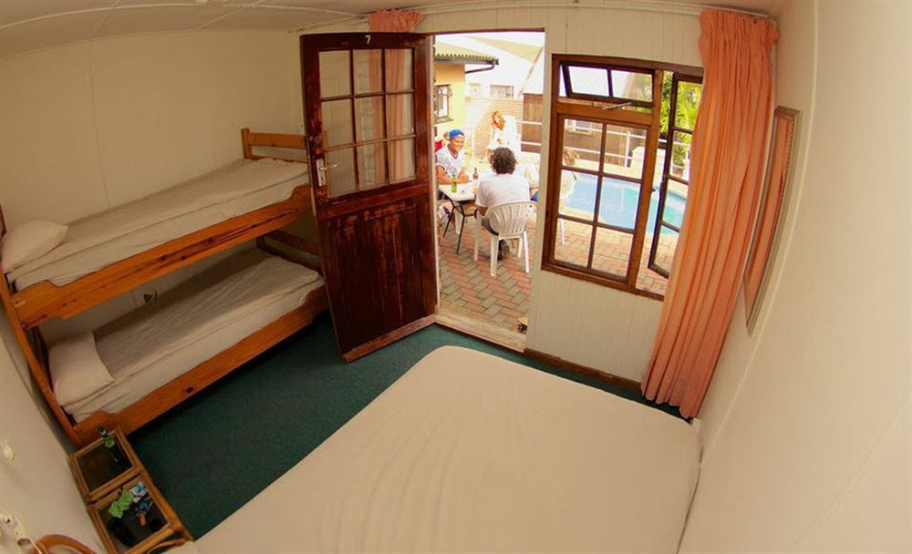 Jeffreys Bay Backpackers Hostel Buitenkant foto
